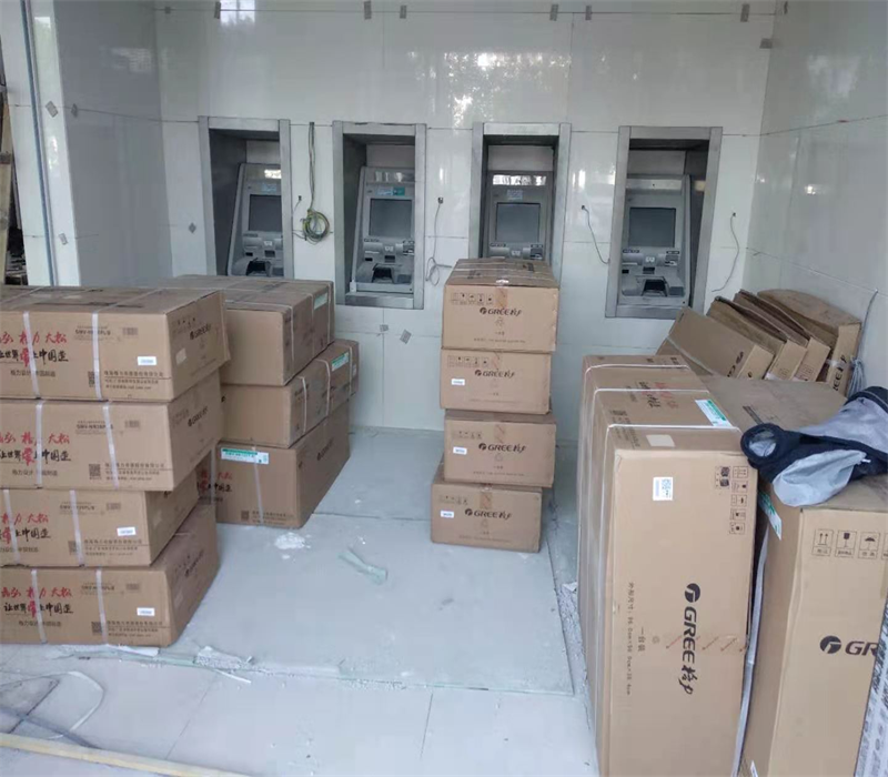 094416277.png 193810497.png